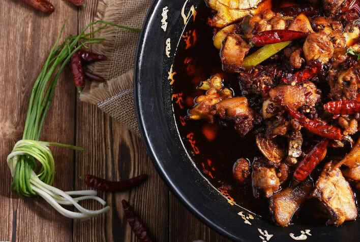 川菜是怎样发展起来的,川菜一年利润