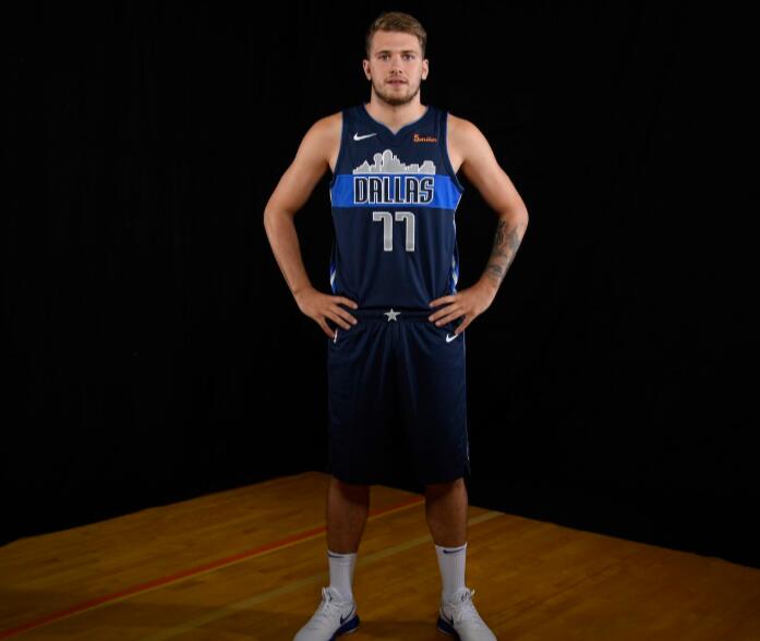 足球球员可以自己买断吗 (国际球员买断)