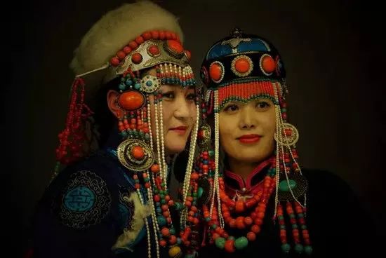 蒙古族的风俗习惯你了解多少,尊重蒙古族少数民族风俗习惯