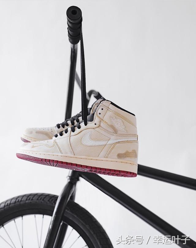 aj椋炴獝璧板,绌跨潃aj灏忓績缈肩考璧拌矾