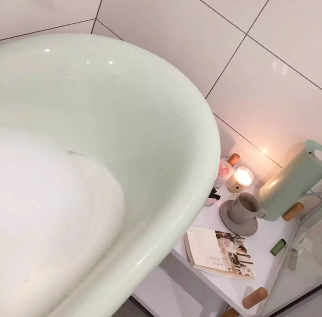 旅行爱好者装修房间,旅行博主改造农村小院