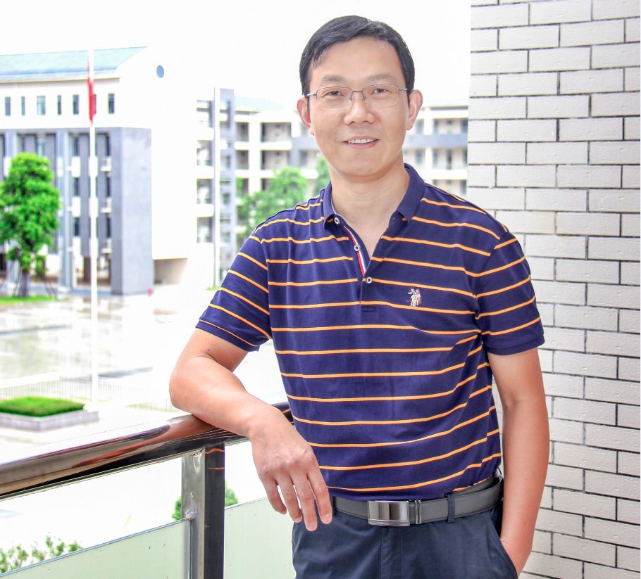 骞垮窞鑺遍兘鍚嶅笀鍚嶅崟,鑺遍兘浼樼鏍￠暱