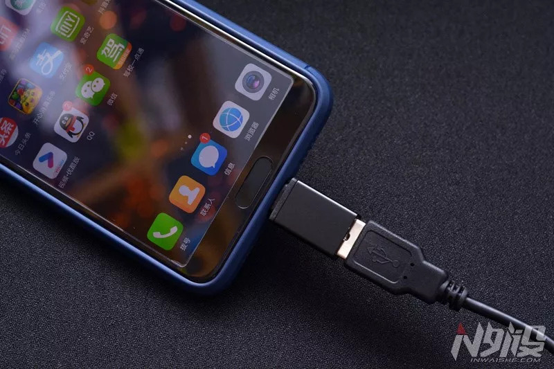 你多久没用手柄玩游戏了,凌耀X-One无线手柄开箱体验