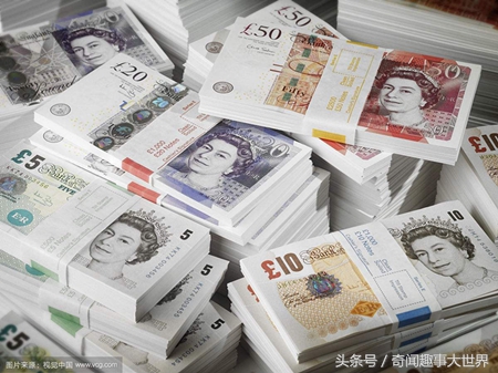 1亿英镑一克的材料，手机装个这种材料的微型原子钟，一秒不差！