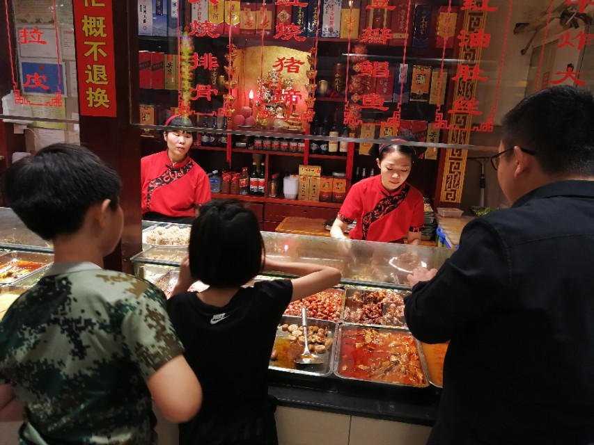 郑州葛记焖饼红豆粥,郑州西郊葛记焖饼