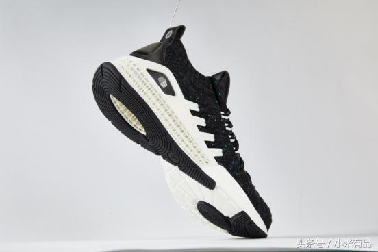 全方位实测小米众筹新款3D打印鞋，小米生态链又一力作！