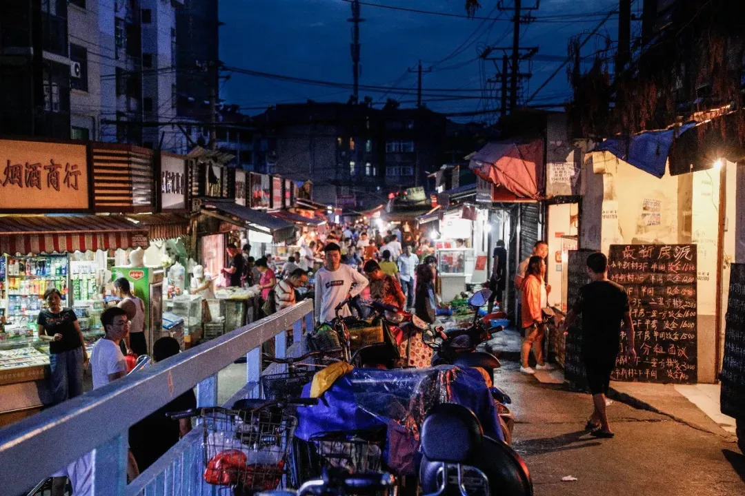 2005年的南京街头真实影像,记忆中的南京照片