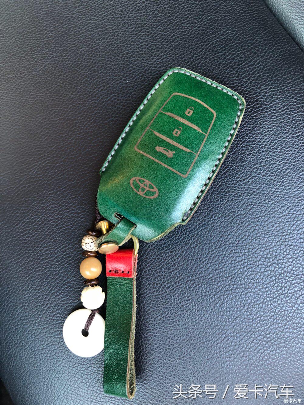 16款二手普拉多大概什么价格,16款4.0普拉多顶配