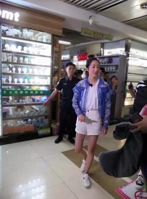 韩雪吴谨言,吴谨言韩雪