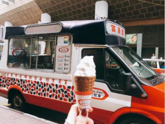 我在昆明，闺蜜在深圳，高铁开通后，我们约会香港