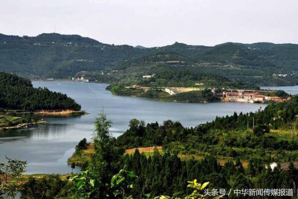 四川南充有哪些旅游景点,南充彩色油菜花景区在哪里