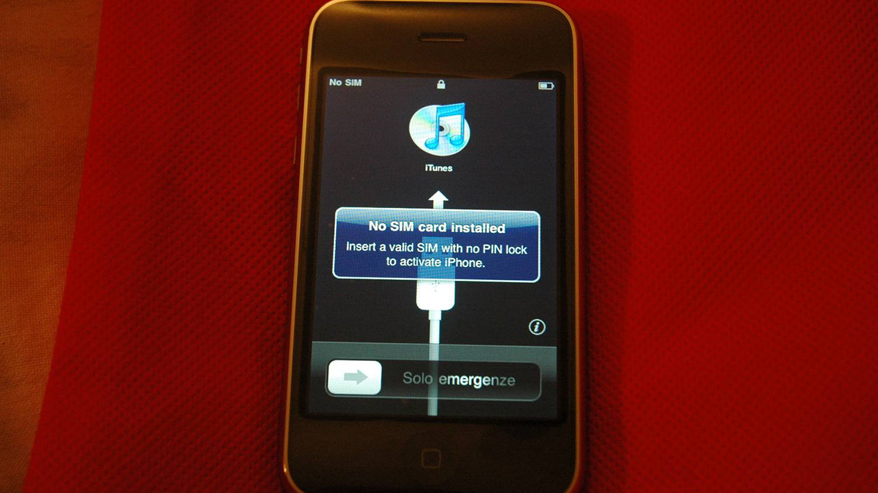 9年前发布的IPhone3GS,现在还能满足日常使用吗?