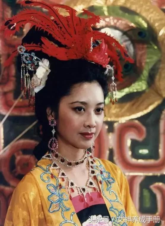 西非“女儿国”：男人用可乐果求亲能娶多个妻子