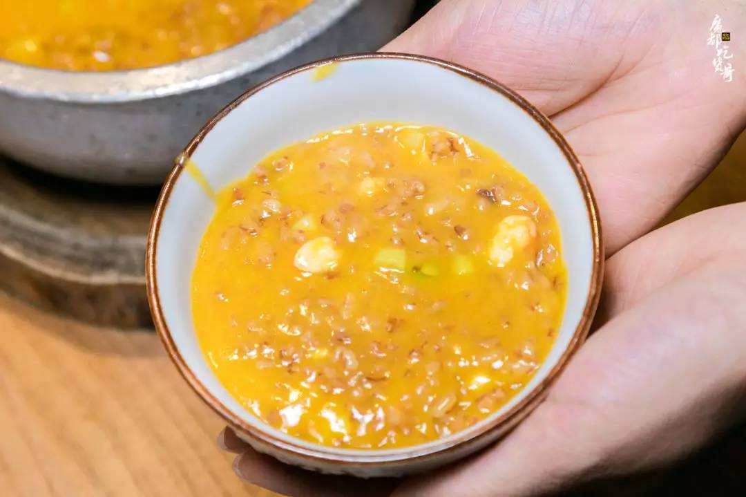 火爆魔都的川菜馆,魔都排队王川菜江汉路