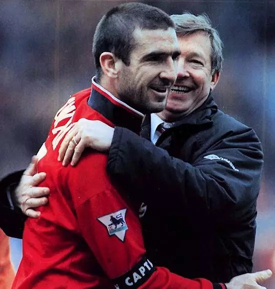 评：抚今追昔，20年前曼联开启三冠王征程全回顾