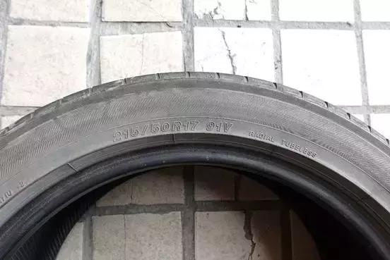 为了帮朋友省钱，我找到了性价比高的轮胎，单条售价500元左右