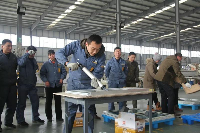 断桥铝正规品牌都是原生铝吗,断桥铝和非断桥铝门窗能看出来吗