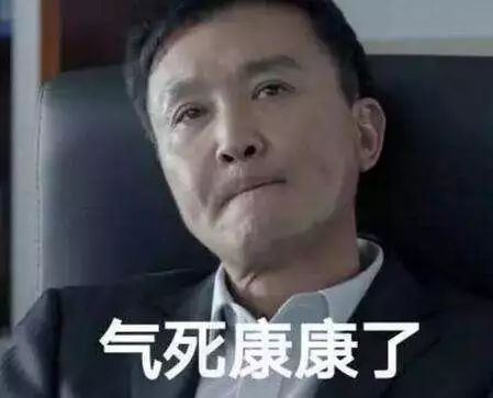 我还是个学生啊!你怎么能拉黑我这样的奇葩记者艺术家,扎心了!