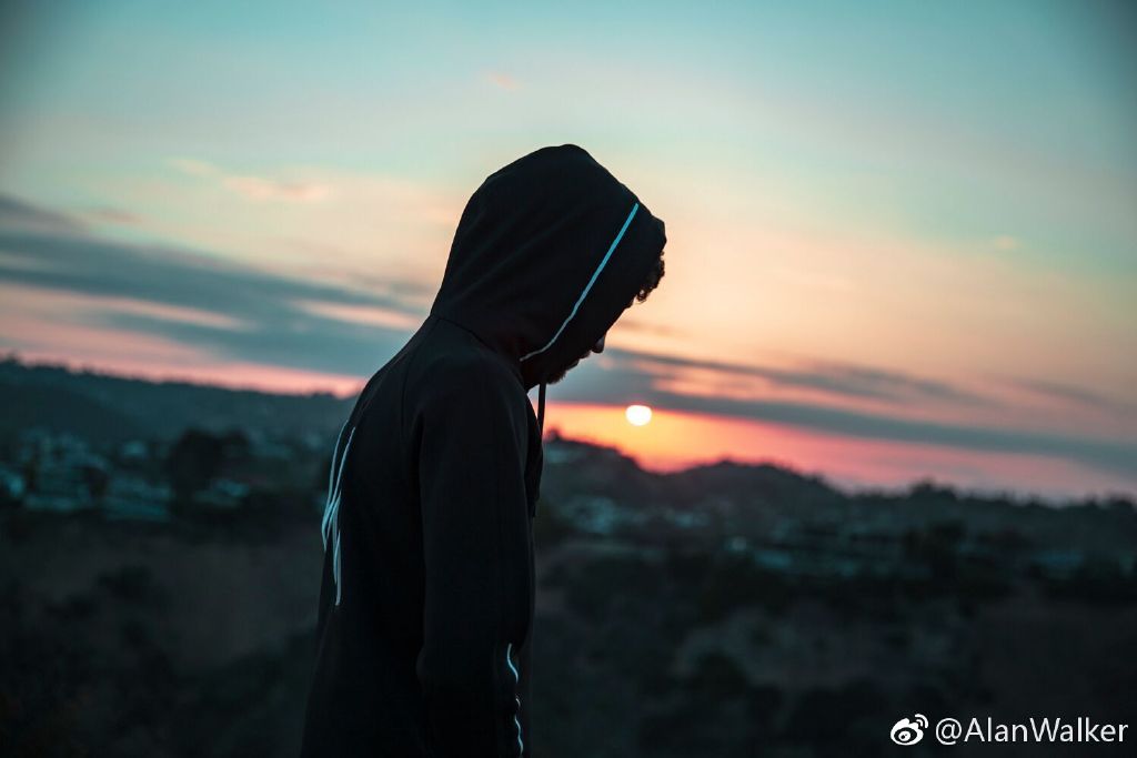 dj歌曲排行榜前十名张艺兴,最近很火的dj张艺兴