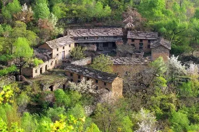 河南十大最美公路自驾游,河南自驾最漂亮的风景