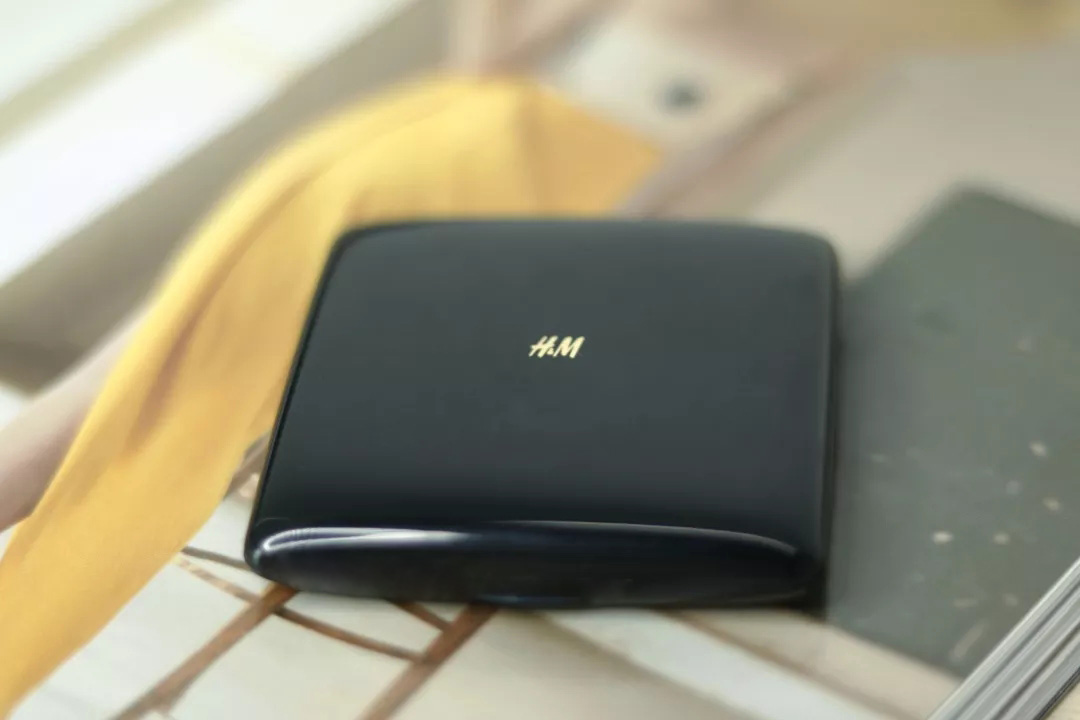 用hm的化妆品化全妆,用了hm的东西不想买