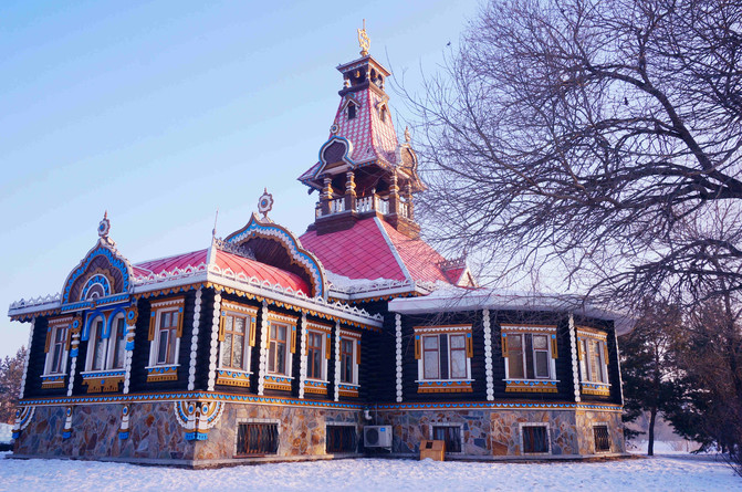 冰城伏尔加:“晴空下的雪域恋歌”让你知道旅行和旅游是两码事!