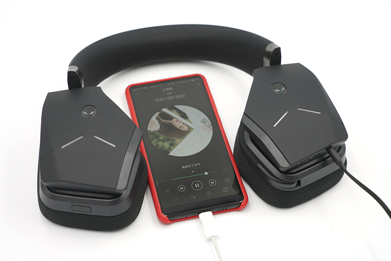 alienware耳机aw988,alienware无线耳机测评