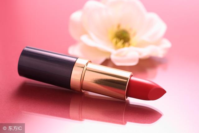 常涂口红会得病吗,经常涂口红会慢性中毒吗