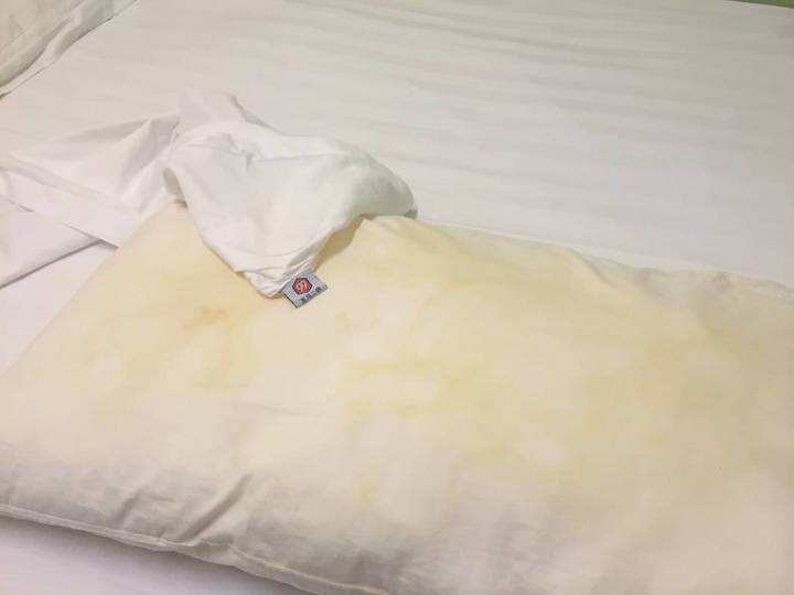 床单有药渍发黄咋办,床单染上血渍清洗妙招