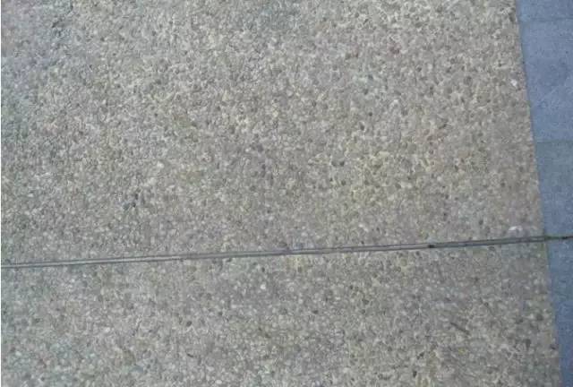 花岗石地面铺贴的施工工艺,花岗岩地面铺装人工多少钱