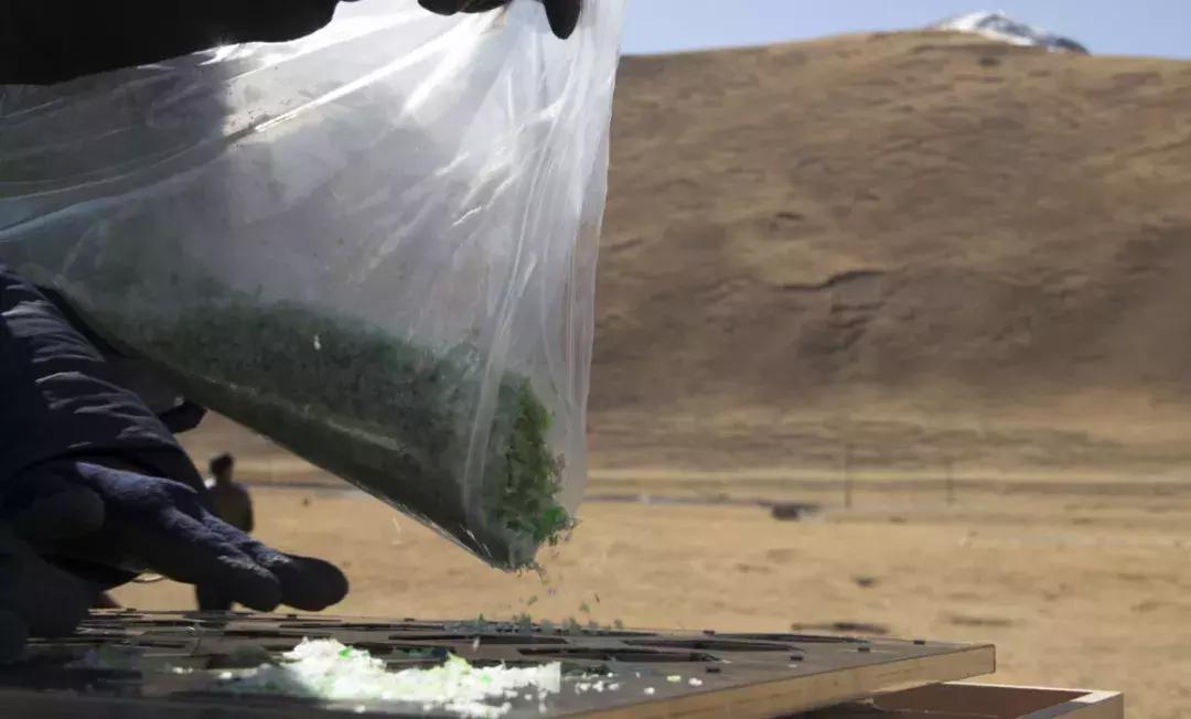 他设计了一堆“垃圾”,却让全世界拍手叫好