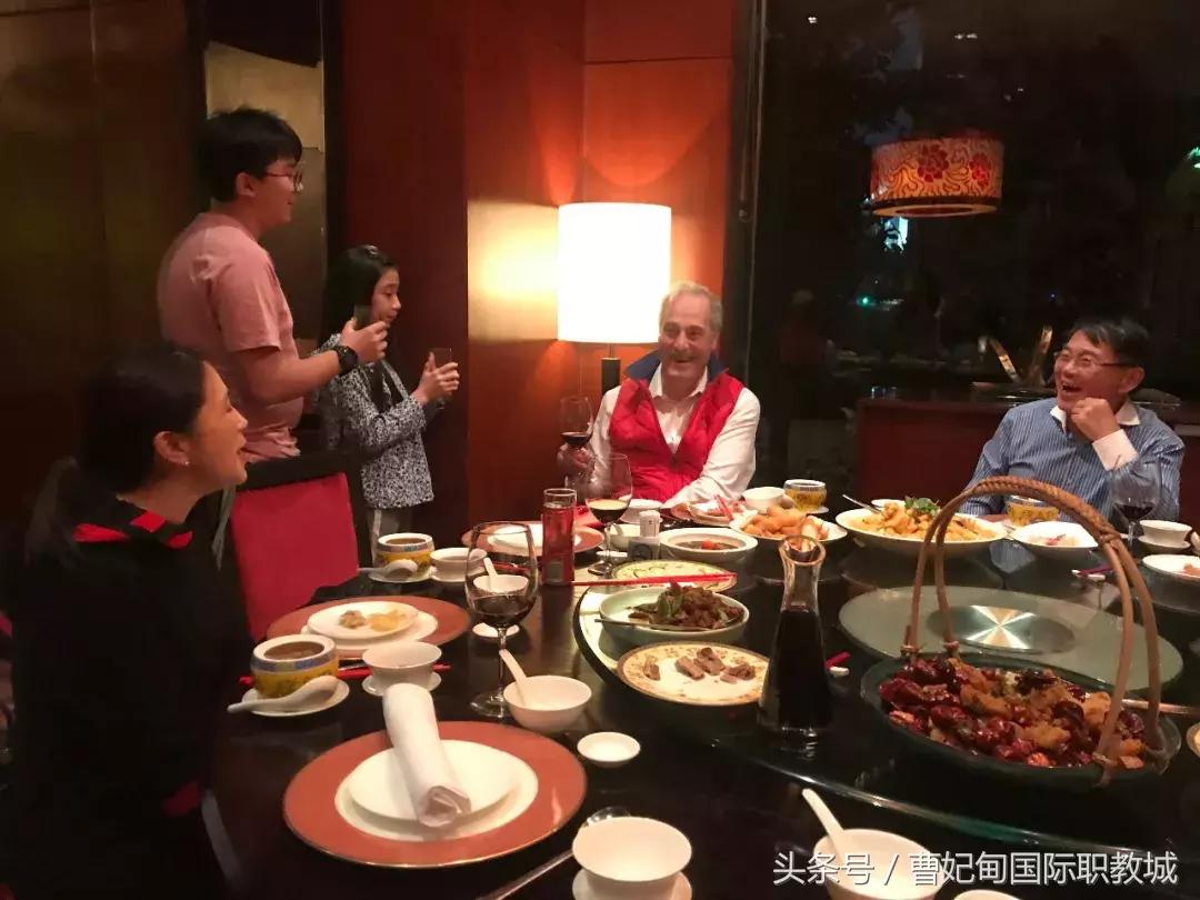 「贝茨勋爵日记」徒步日志,2018.09.15）40年掠影2——高继胜和他的家人