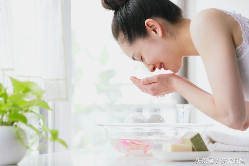 白菜价学生*党**洗面奶，你真的不心动嘛