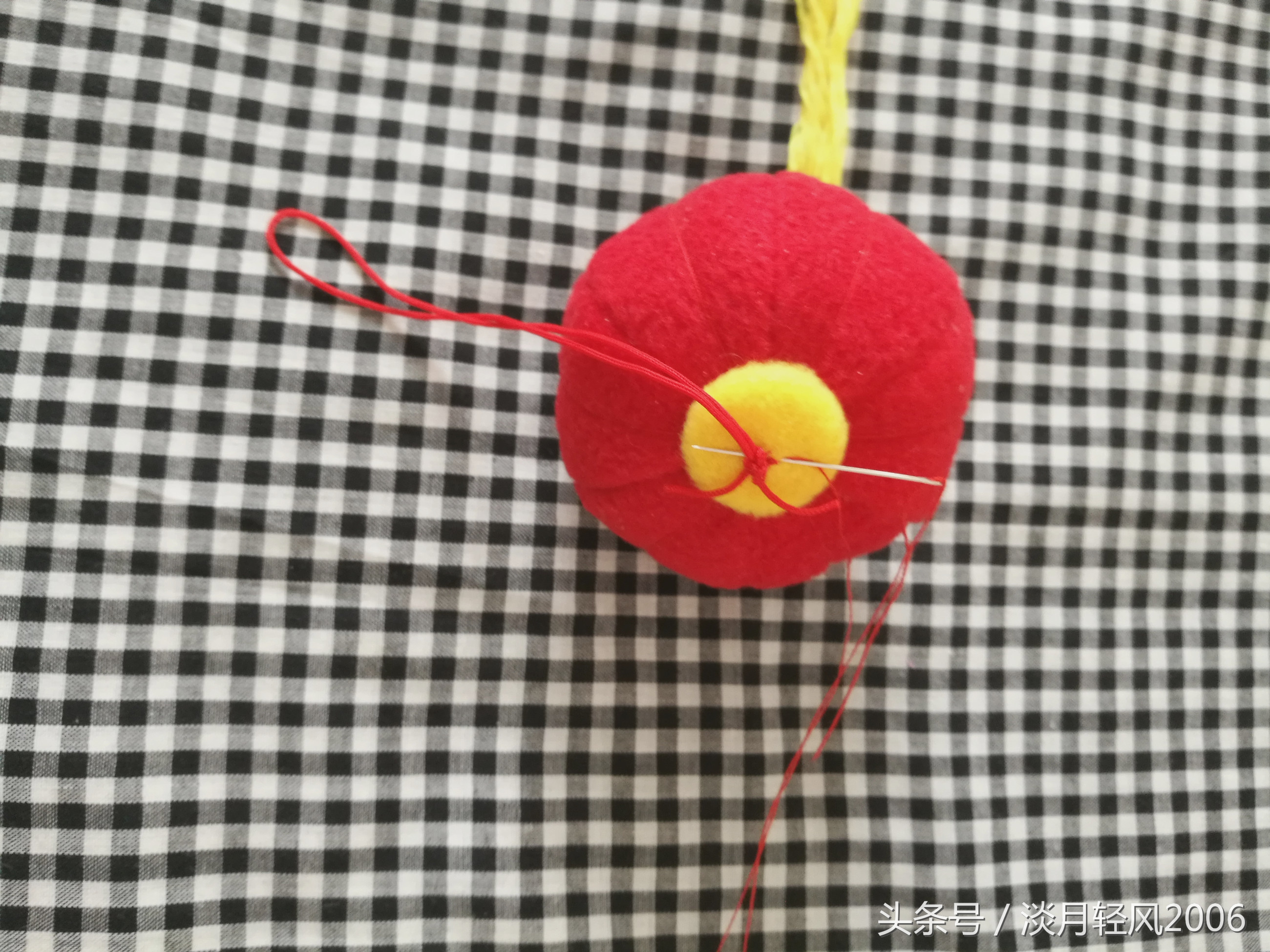 中秋节快到了做个灯笼赏月,中秋节快到了做一个纸灯笼