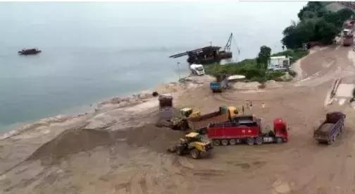 水泥混凝土起皮起砂怎么修补,工地水泥连涨怎么处理