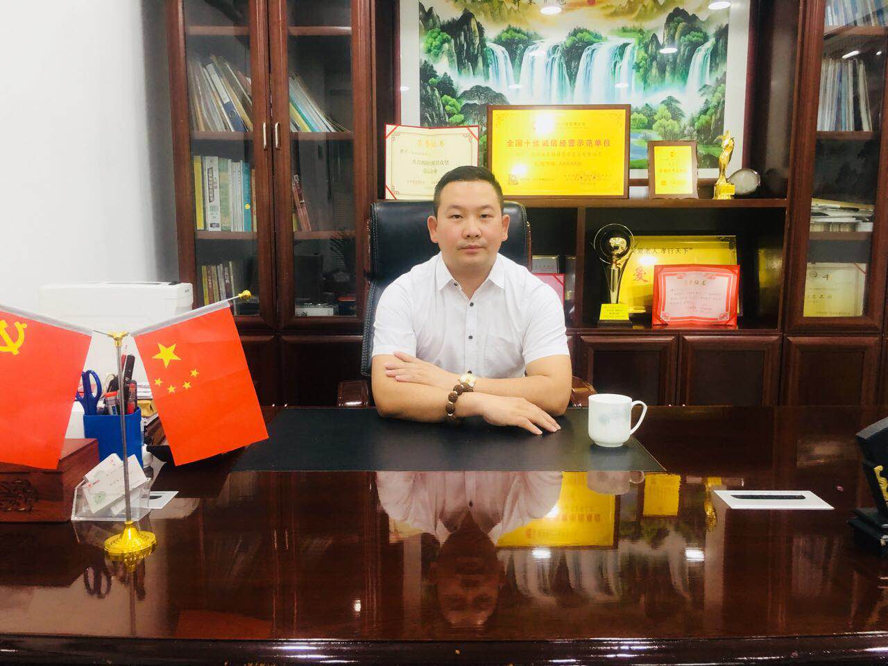 程迁飞董事长,一个走在创业路上的80后老板