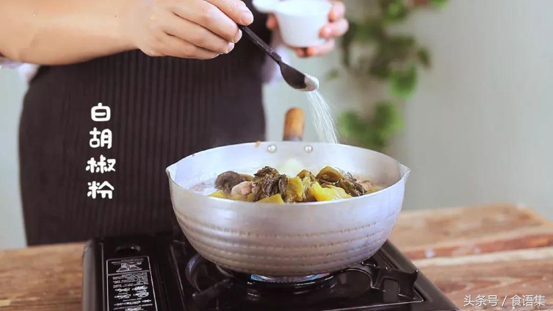 苗家酸菜鸡的酸,开胃下饭酸菜鸡