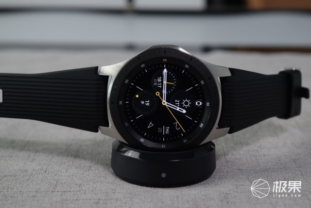 涓夋槦gears4鎵嬭〃娣卞害璇勬祴,涓夋槦gears4鎵嬭〃鎬庝箞鐪嬫槸涓嶆槸鍥借