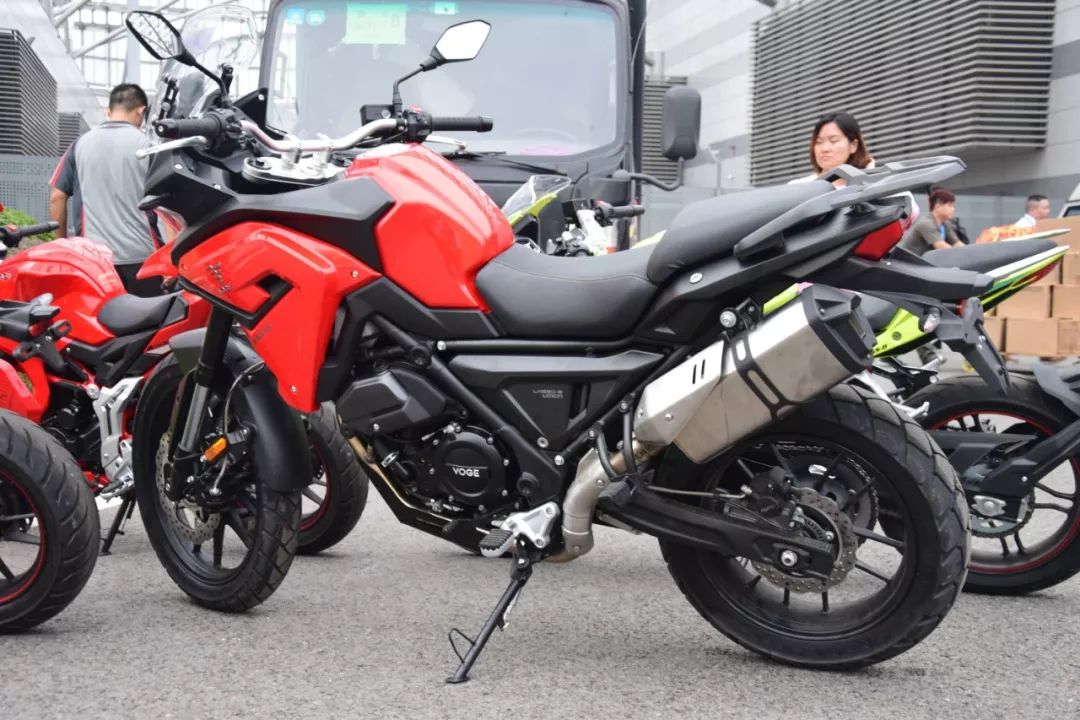 隆鑫500拉力摩托,2022年无极隆鑫摩博会