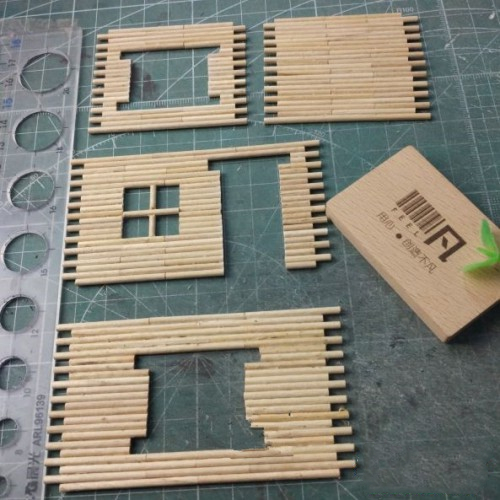 用牙签制作精美小木屋的视频,如何用牙签做成小木屋教程