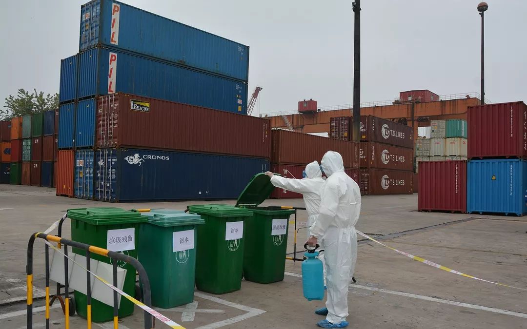 非洲猪瘟丨这个省境内连报8起……海关采取这样一些最严格的口岸防控措施