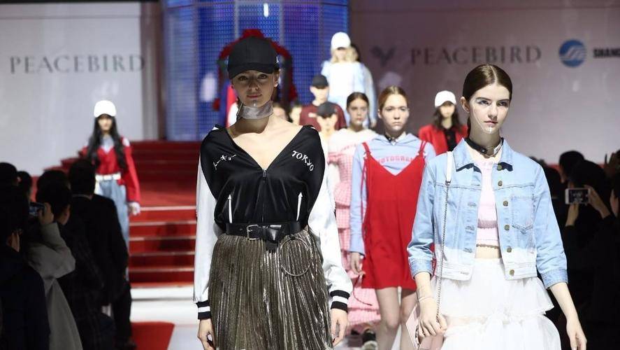 太平鸟怎么长的快,太平鸟的保养方法