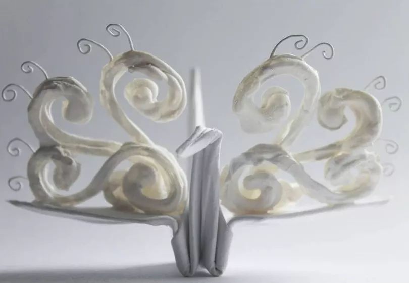 每天折一个千纸鹤,每天折一只纸鹤