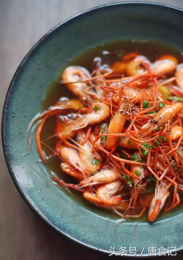 酱油虾腌多久,盐水虾海天酱油蘸水