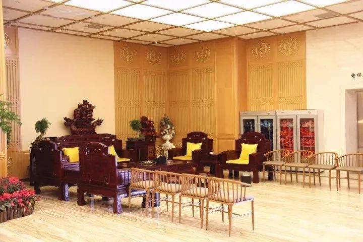 地中海温泉门票69.9元抢购,温泉特价秒杀门票