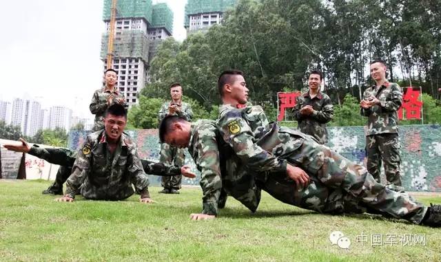 部队军营健身房,军营健身房