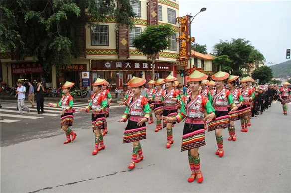 傣装衣服款式类型大全,傣装写真一键换装