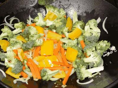 古法手工铸铁锅,真正的无涂层铸铁锅