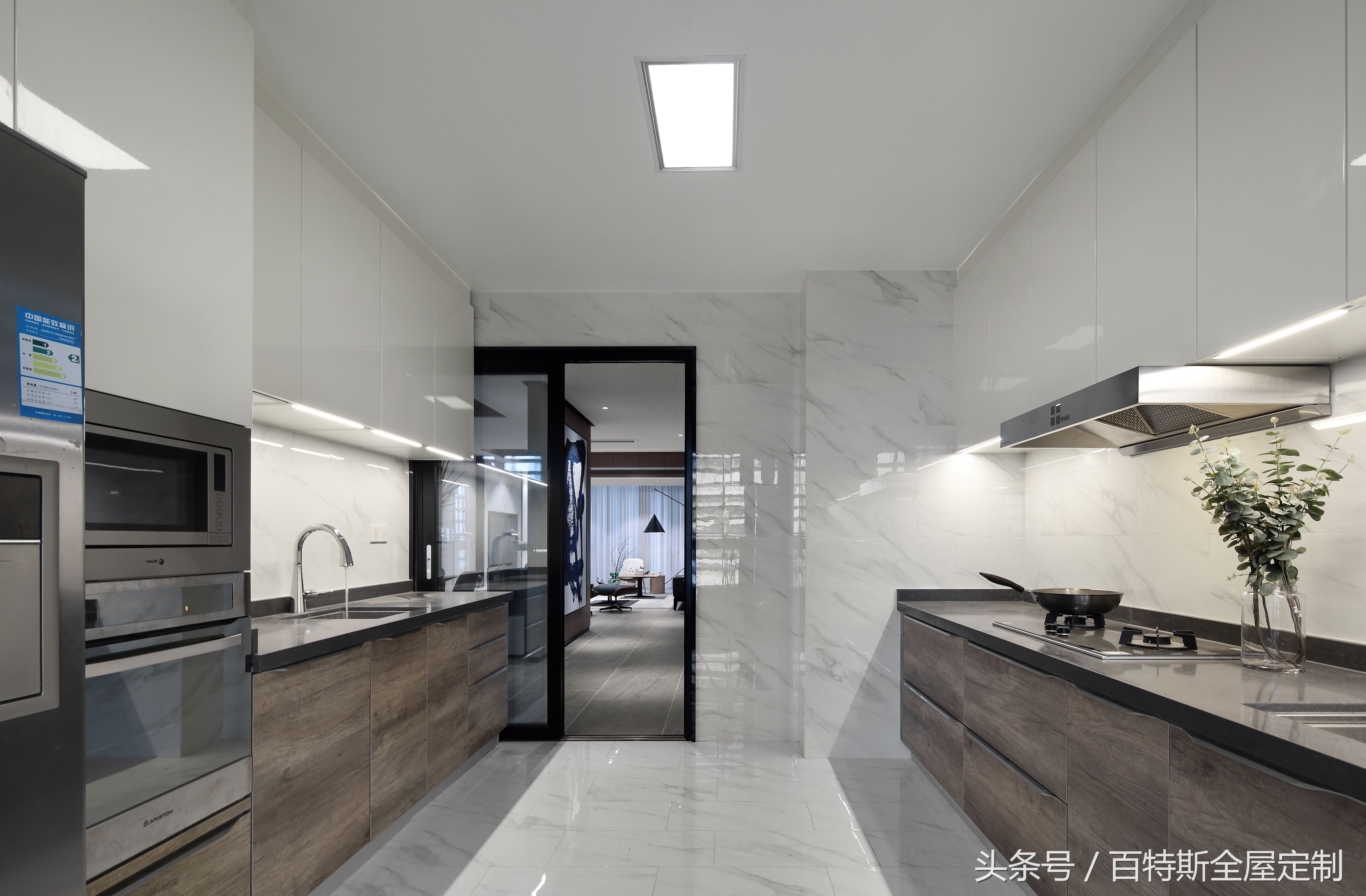 橱柜最新设计简单实用大气,橱柜装修设计总有一款适合你