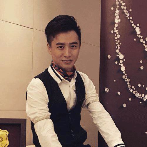 哪里有supreme代购,supreme代购